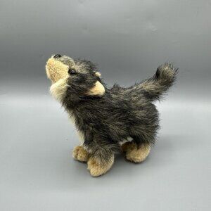 Defenders of Wildlife Mini Howling Wolf Plush 6" Stuffed Toy